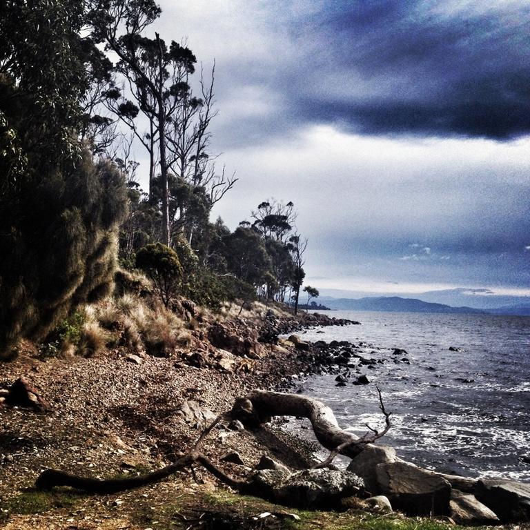 Discover Bruny Island Holiday Accommodation Alonnah Exterior photo